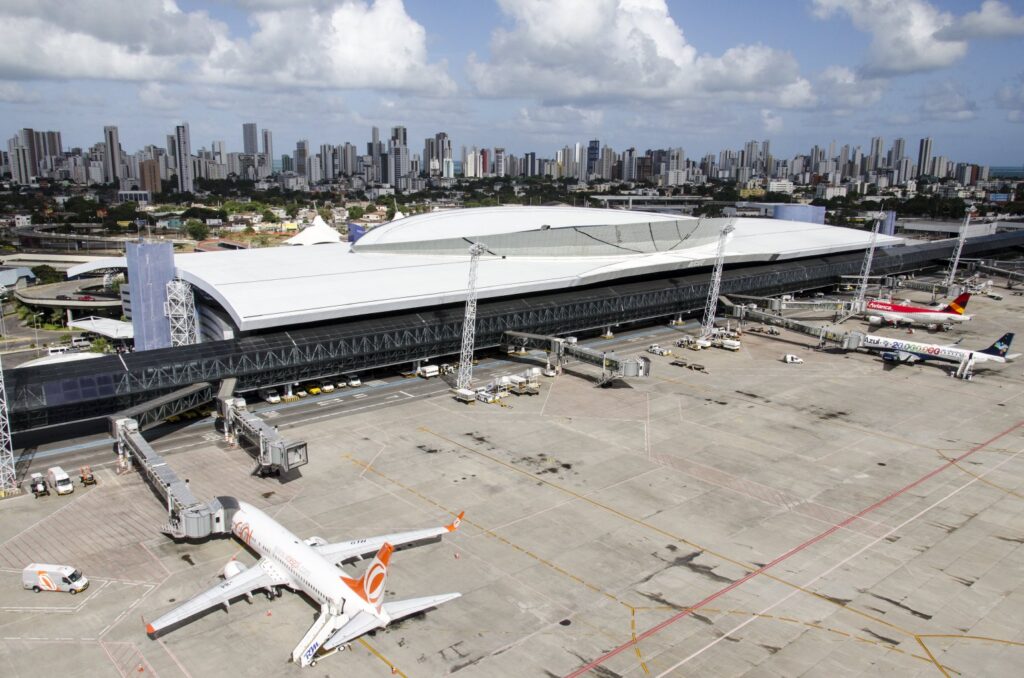 Em julho, aeroporto do Recife registra 157 na movimentação de passageiros Jornal do Sertão Em julho, aeroporto do Recife registra 157 na movimentação de passageiros Jornal do Sertão